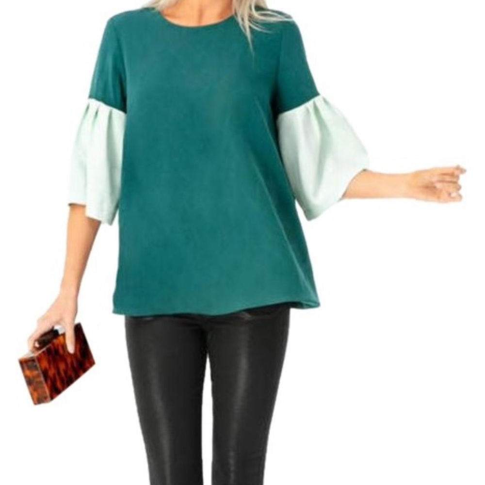 Tuckernuck Avon Lane Harper Bell Sleeve